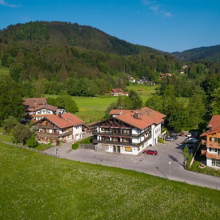 Homeoffice Und Auszeit Zu Zweit Am See By Stayfritz Bad Wiessee Buitenkant foto