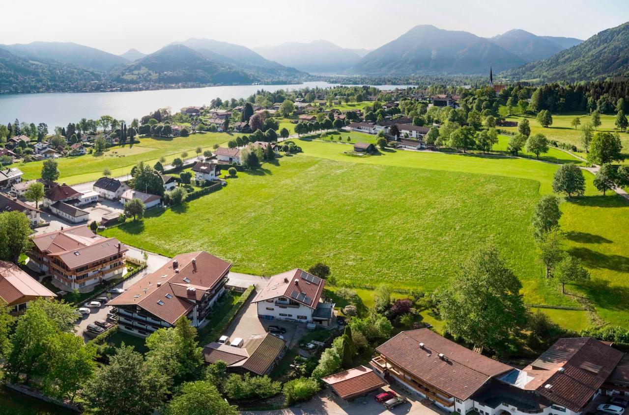 Homeoffice Und Auszeit Zu Zweit Am See By Stayfritz Bad Wiessee Buitenkant foto